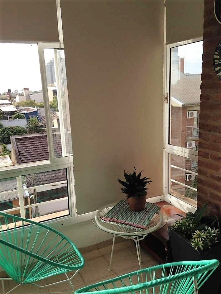 Departamento 2 dormitorios. Juan Pablo IV. A pasos del centro.