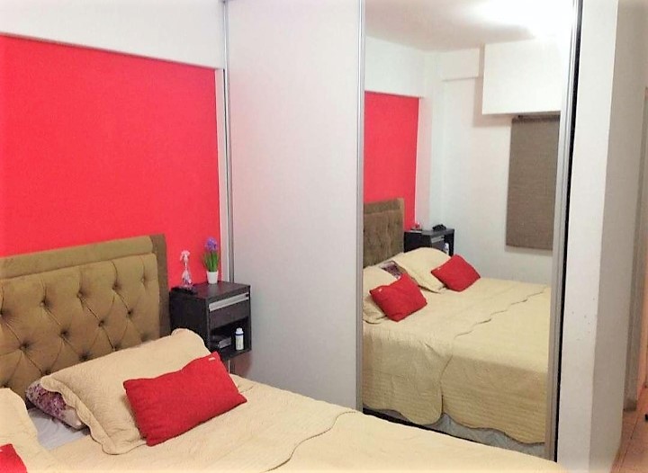 Departamento 2 dormitorios. Juan Pablo IV. A pasos del centro.